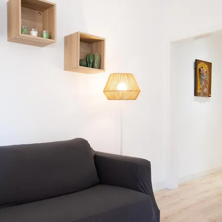 Nuevo Con Encanto En Sagrada Familia * Barcelona